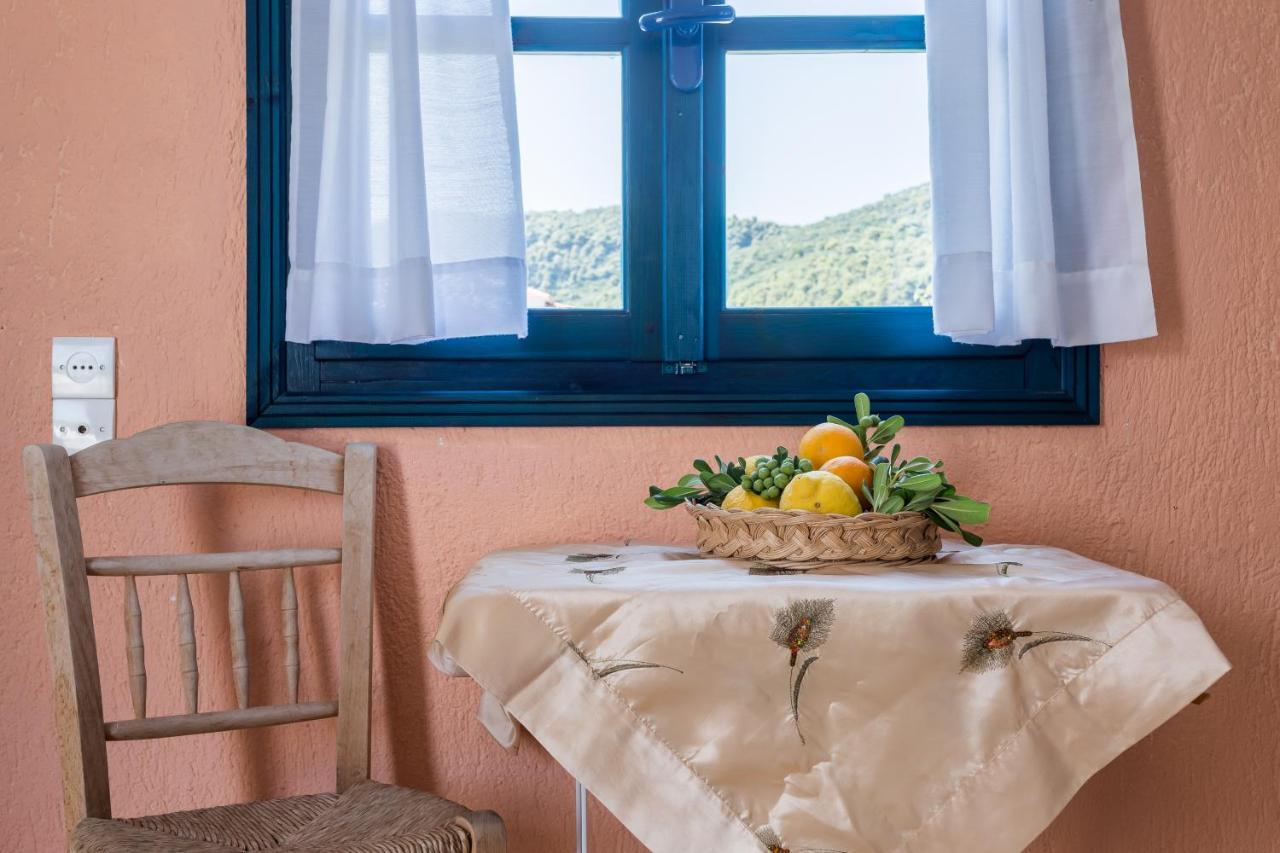 Agelos Studios Bandar Skopelos Luaran gambar