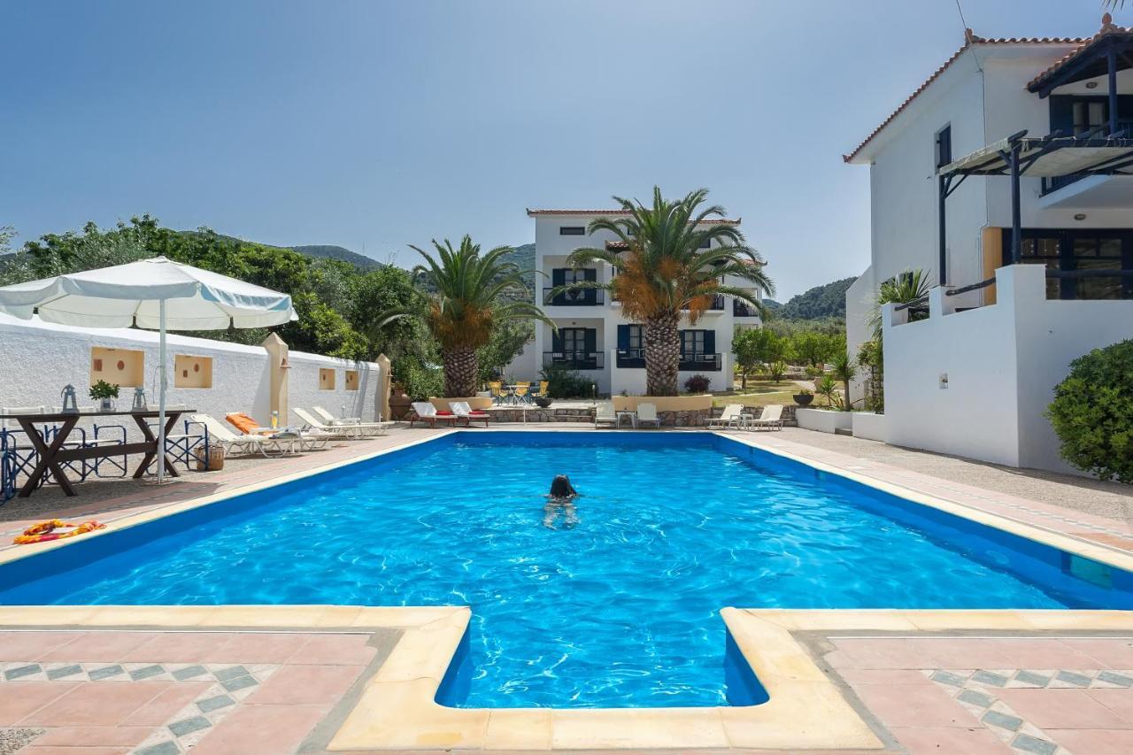Agelos Studios Bandar Skopelos Luaran gambar