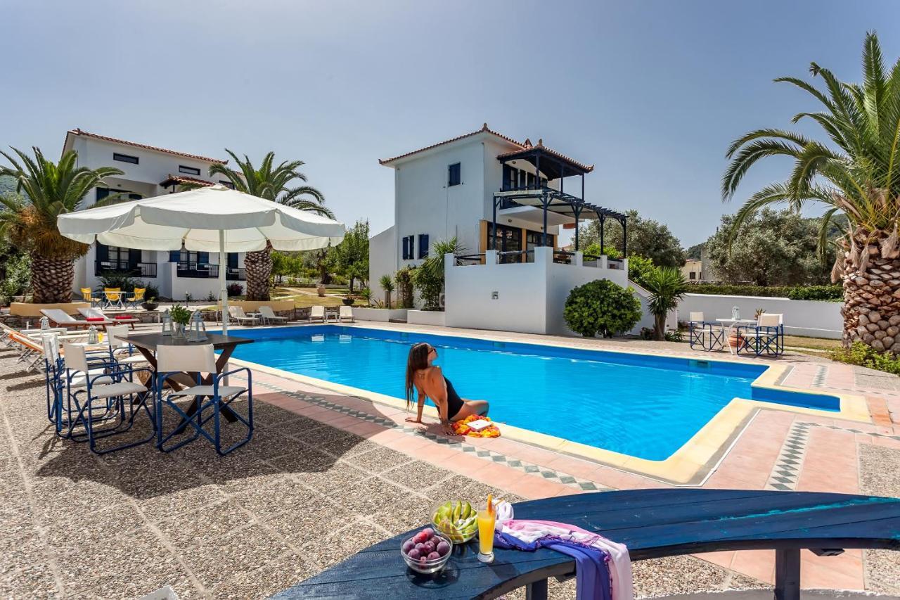 Agelos Studios Bandar Skopelos Luaran gambar